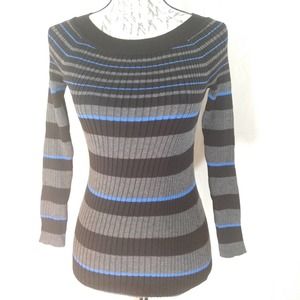 Long sleeve ribbed knit rue 21 top small